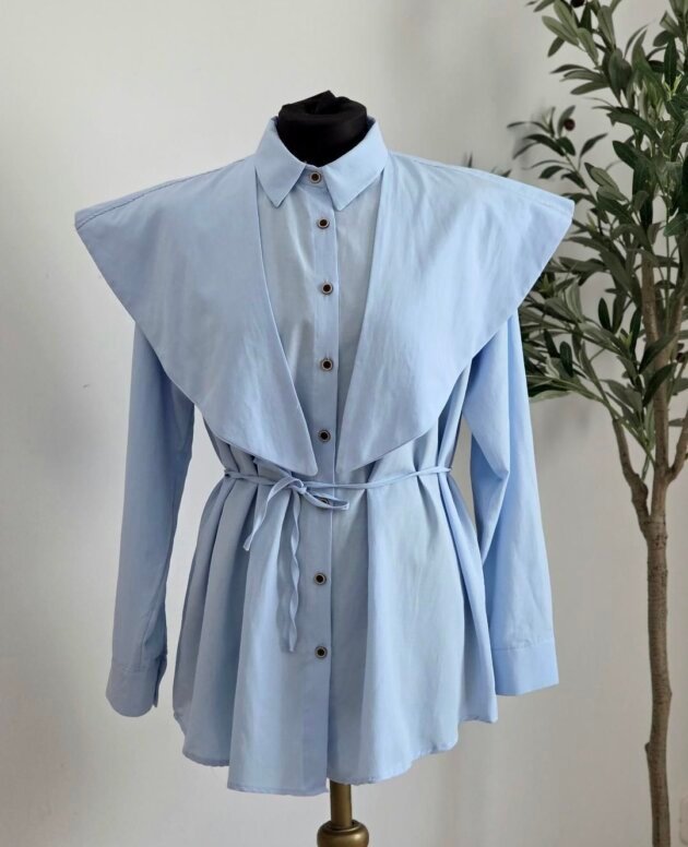 Chemise léger, respirant et très confortable