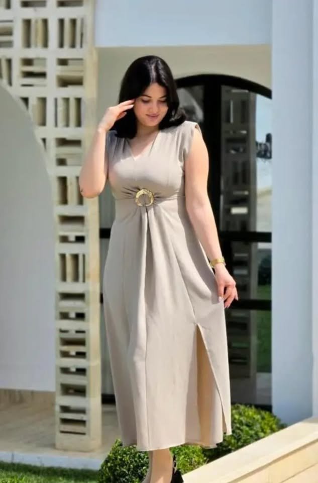 ROBE AVEC BOUCLE - Image 2