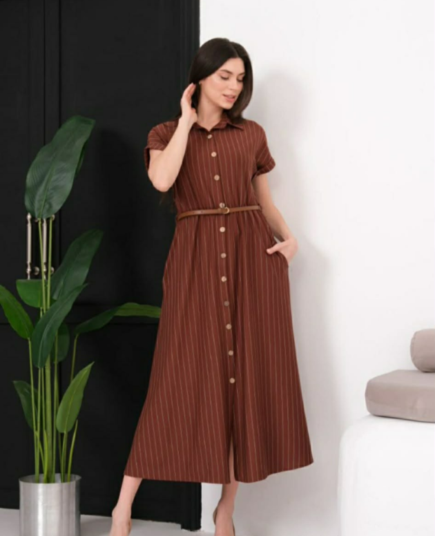 Robe longue chemisier à rayures avec ceinture