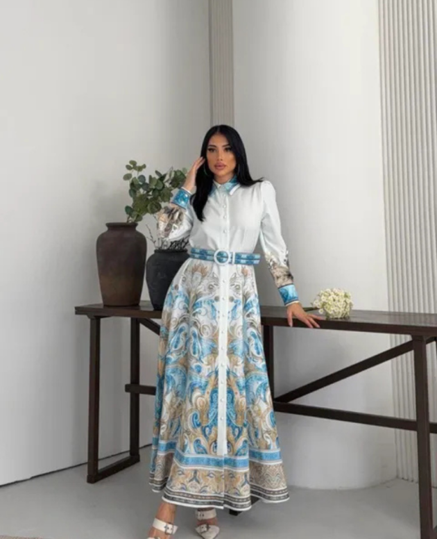Robe chemise blanche à imprimé cachemire bleu