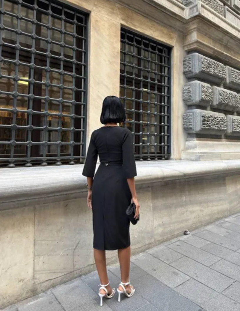 Robe mi-longue élégante – Image 5