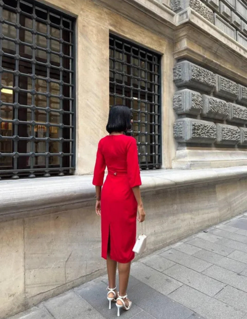 Robe mi-longue élégante – Image 6